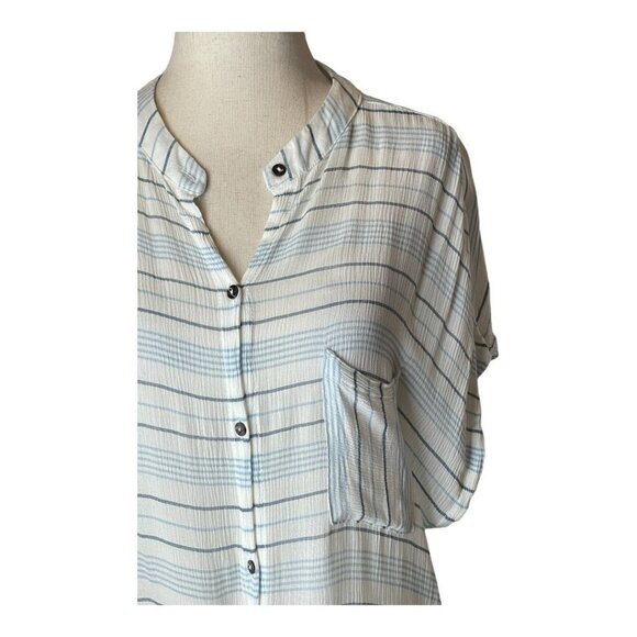 Olivaceous Blue White and‎ Gray Striped Tie Front Button Down Blouse M - Picture 4 of 9